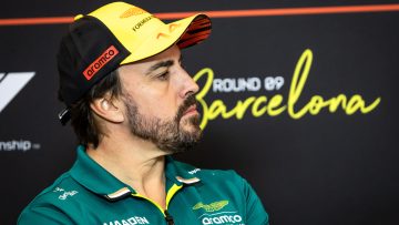 Fernando Alonso refutes Adrian Newey claim over significant Aston Martin issue