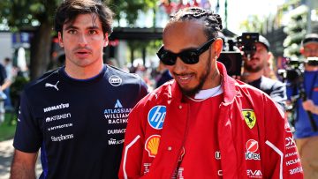 Carlos Sainz addresses Lewis Hamilton Ferrari struggles: 'I’m not surprised'