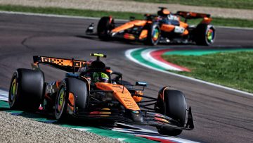 Jacques Villeneuve rips into 'weak' McLaren after 'really odd' decisions