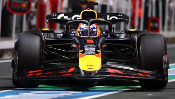 Max Verstappen receives unusual 'art' critique from F1 rival