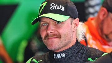 Bottas pinpointed as Mercedes 'arse saver'